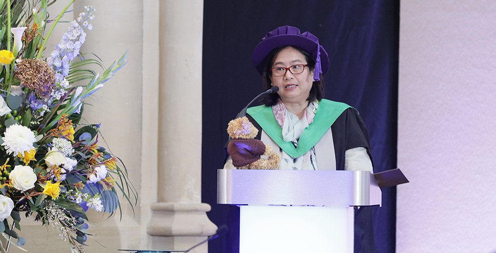 Professor Lyn Ang from University College London delivering a speech at Norland's graduation
