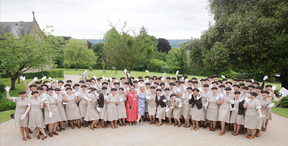 Norland whole set students posing in uniform outside