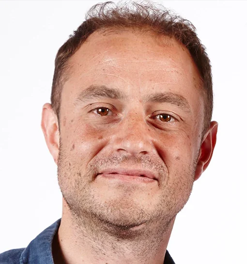 Portrait photo of Professor Sam Wass