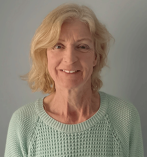 Headshot of Dr Harriet Pattison
